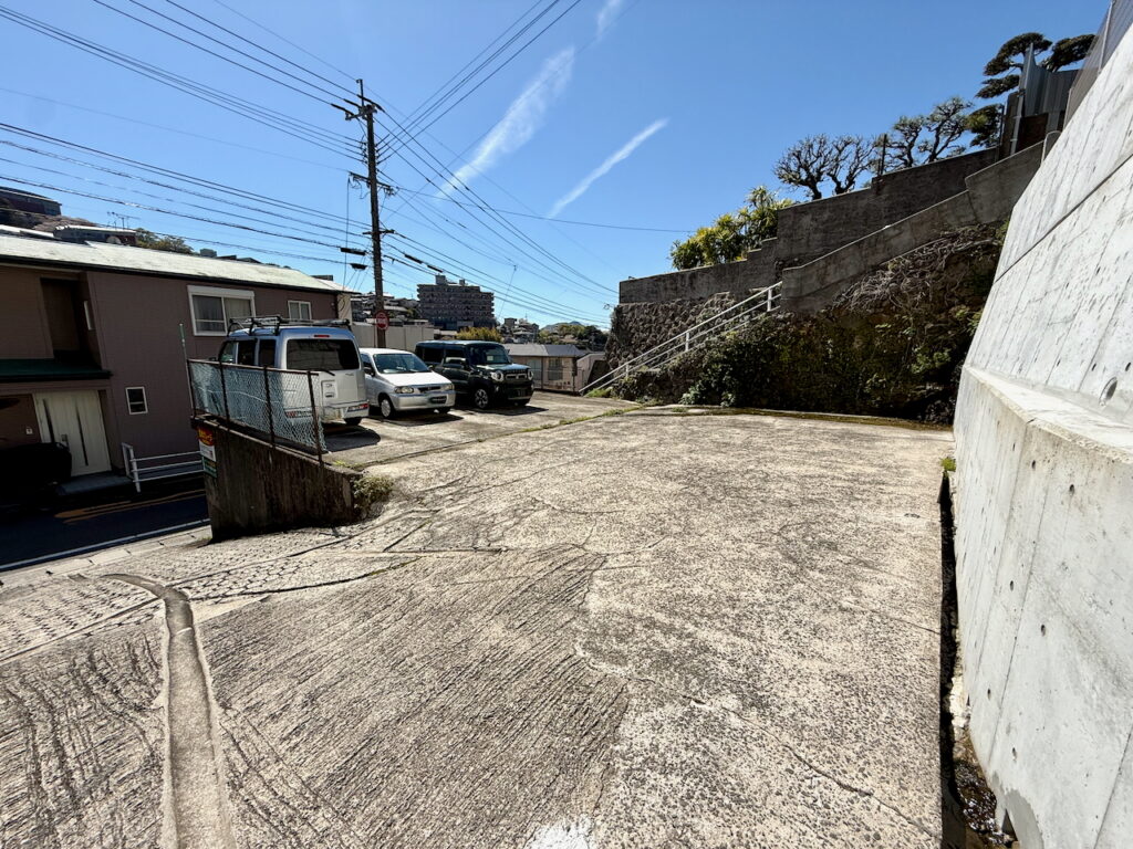 高平町ガレージ