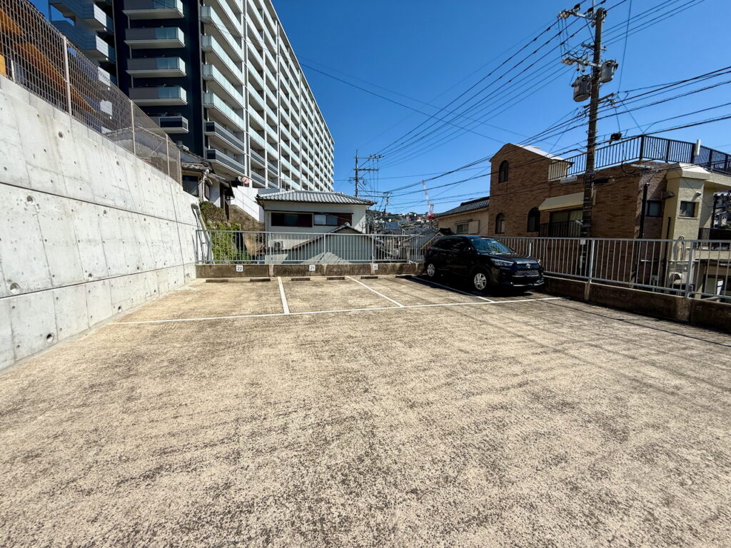 高平町ガレージ