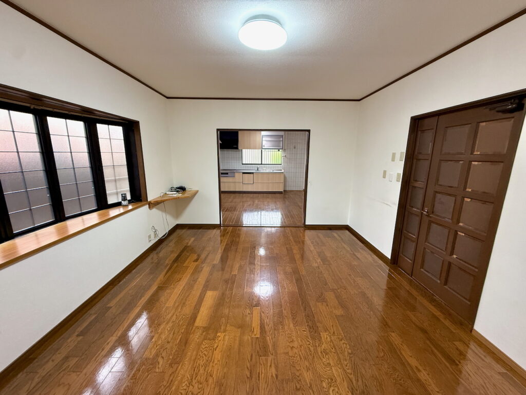 長崎市 ダイヤランド１丁目 2階建 ４ＳＬＤＫ