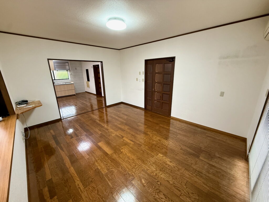 長崎市 ダイヤランド１丁目 2階建 ４ＳＬＤＫ