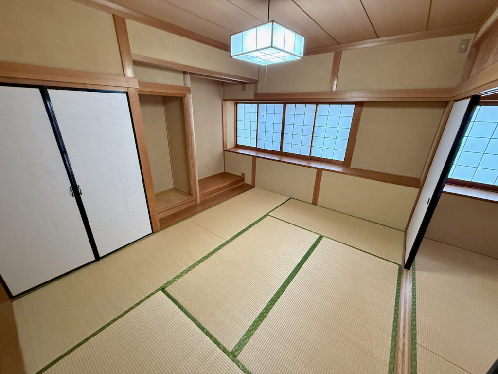 長崎市 ダイヤランド１丁目 2階建 ４ＳＬＤＫ
