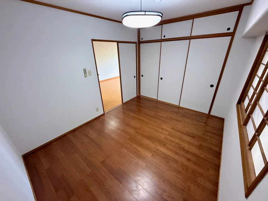 長崎市 城山台１丁目 1階 ４ＬＤＫ