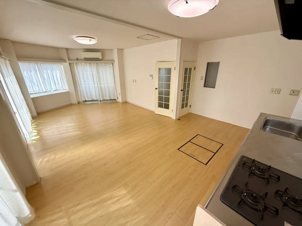 長崎市 扇町（長崎大学駅） 3階建 ３ＬＤＫ