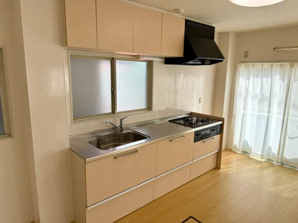 長崎市 扇町（長崎大学駅） 3階建 ３ＬＤＫ