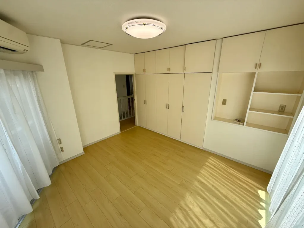 長崎市 扇町（長崎大学駅） 3階建 ３ＬＤＫ