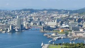 鍋冠山からの長崎市の眺望