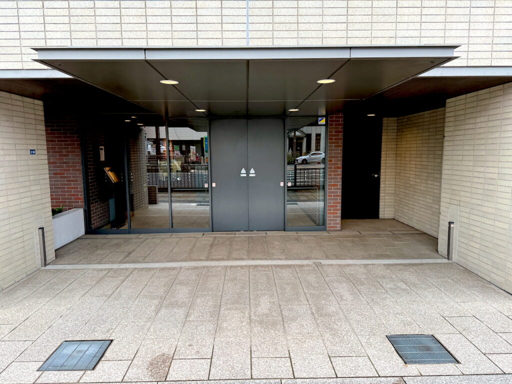 プレミスト大浦海岸通