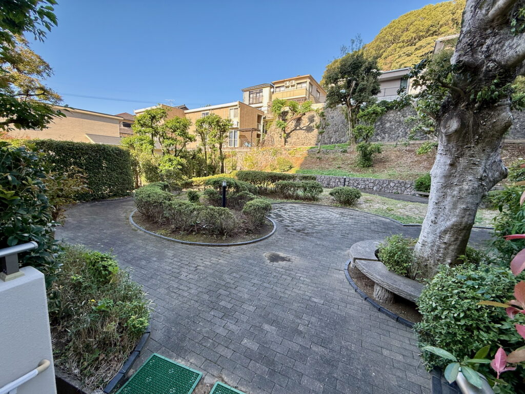 ネオプレイス螢茶屋の専用庭