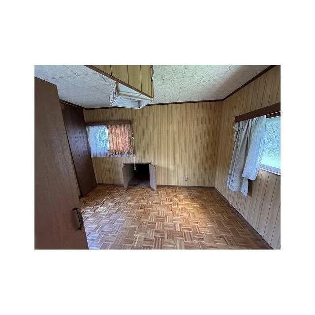 長崎市油木町の中古戸建て5DK(高台の眺望地)