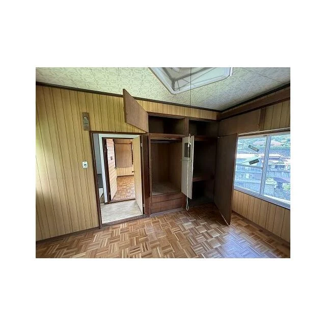 長崎市油木町の中古戸建て5DK(高台の眺望地)