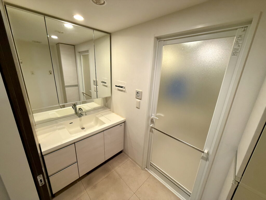 プレミスト大浦海岸通