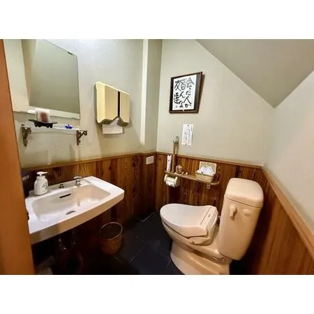 長崎市 諏訪町(市役所駅) の売店舗