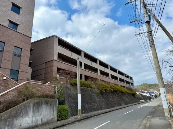 長崎市 城山台１丁目 1階 ４ＬＤＫ