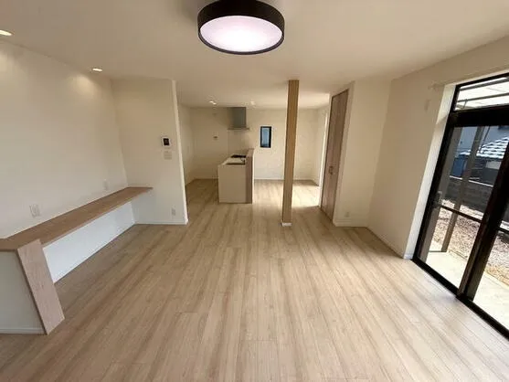 長崎市 つつじが丘４丁目（市布駅） 2階建 ４ＬＤＫ