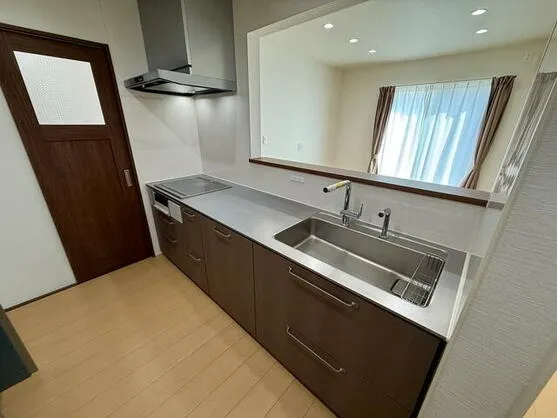 長崎市 横尾３丁目 2階建 ４ＳＬＤＫ