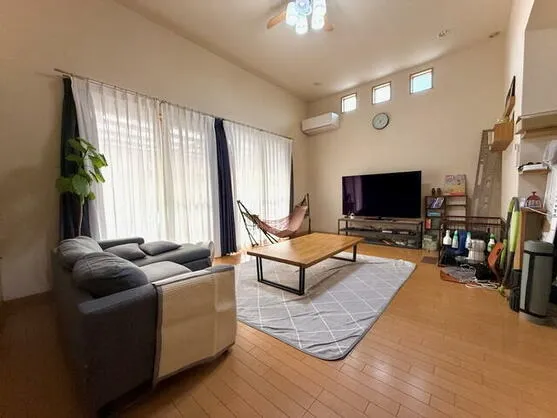 長崎市 高城台１丁目 2階建 ４ＳＬＤＫ