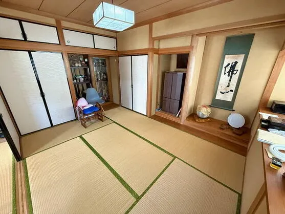 長崎市 ダイヤランド１丁目 2階建 ４ＳＬＤＫ