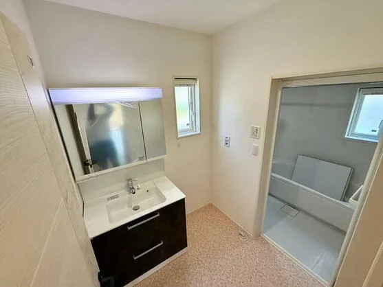 諫早市 本明町（諫早駅） 2階建 ３ＳＬＤＫ