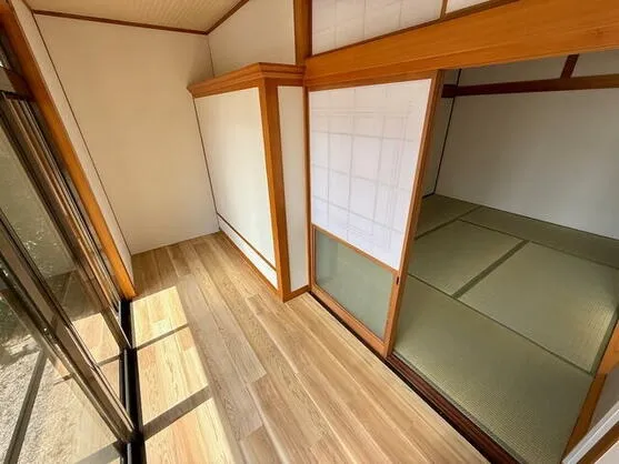 長崎市 つつじが丘４丁目（市布駅） 2階建 ４ＬＤＫ