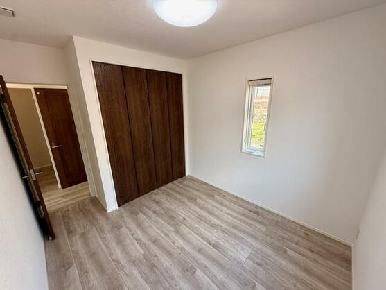 諫早市 本明町（諫早駅） 2階建 ４ＳＬＤＫ