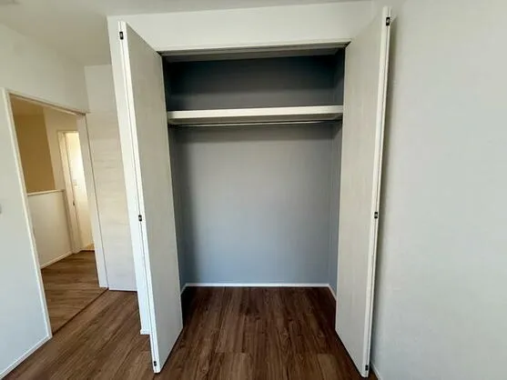 諫早市 本明町（諫早駅） 2階建 ３ＳＬＤＫ