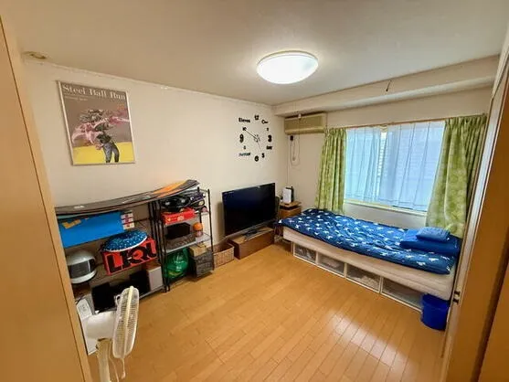 長崎市 高城台１丁目 2階建 ４ＳＬＤＫ