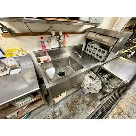 長崎市 諏訪町(市役所駅) の売店舗