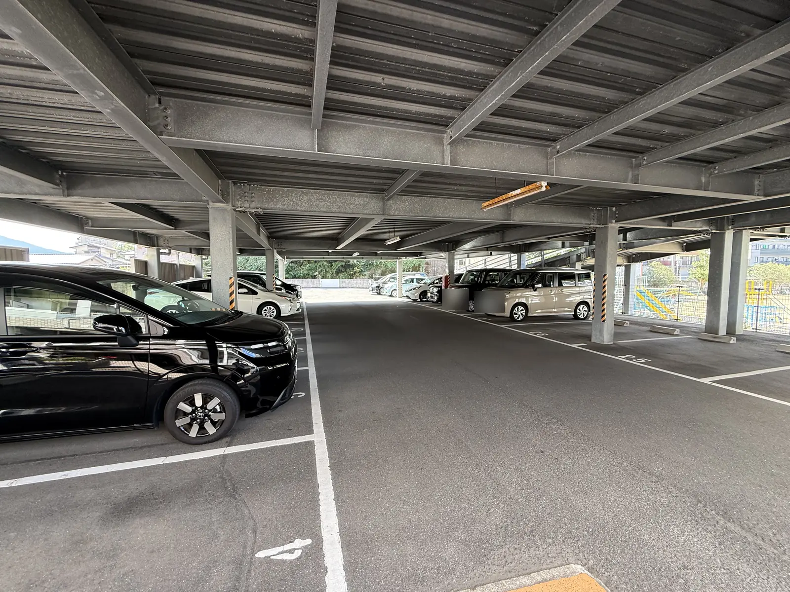 長崎市ビバシティ長崎弐番館の共用部(駐車場)